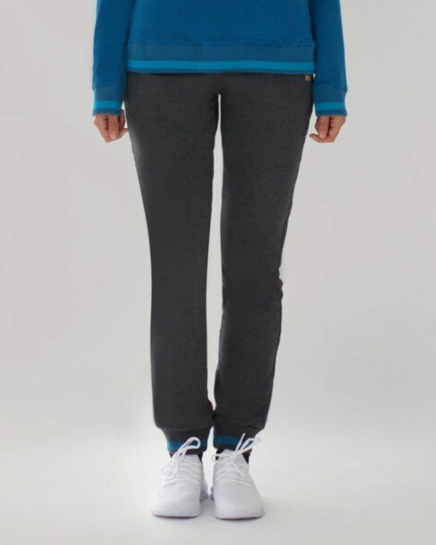 TAO Sportswear Warme Damen Jogginghose JACOBA aus Bio-Baumwolle – Ansicht 4