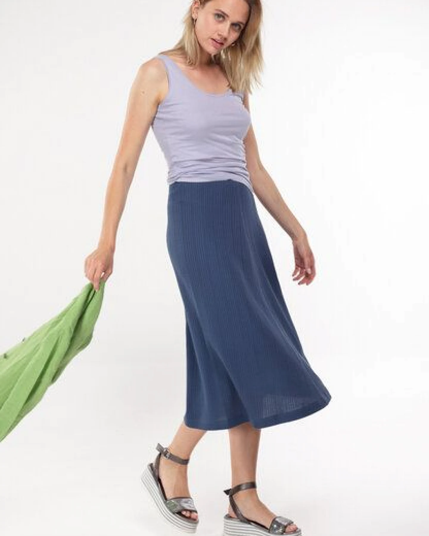 Alma & Lovis Maxirock aus feinem Rippen-Jersey – Ansicht 3