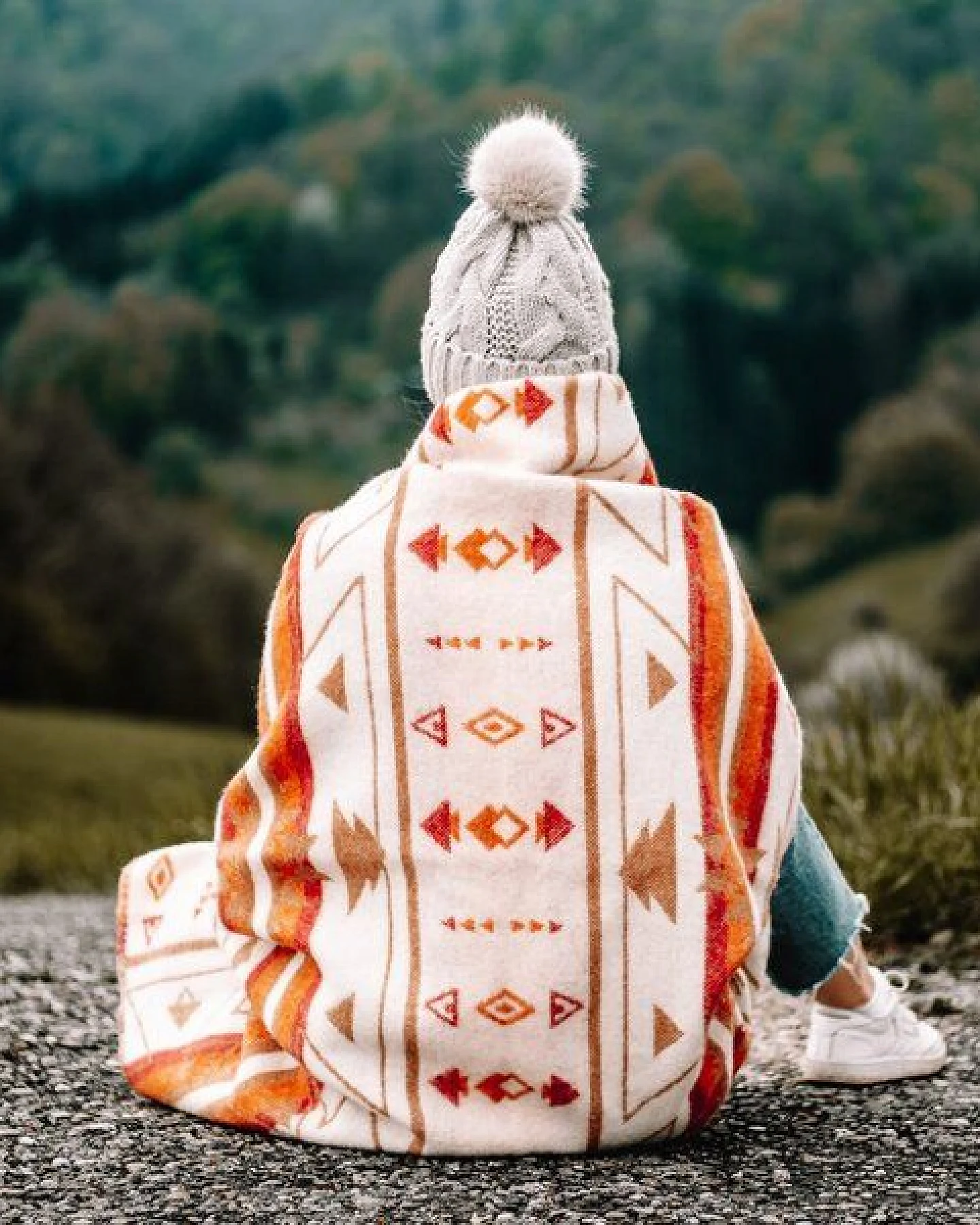 Steppenwolle Kuscheldecke CANYON aus 100% Schurwolle mit Tribal Muster & Fransen – Ansicht 3