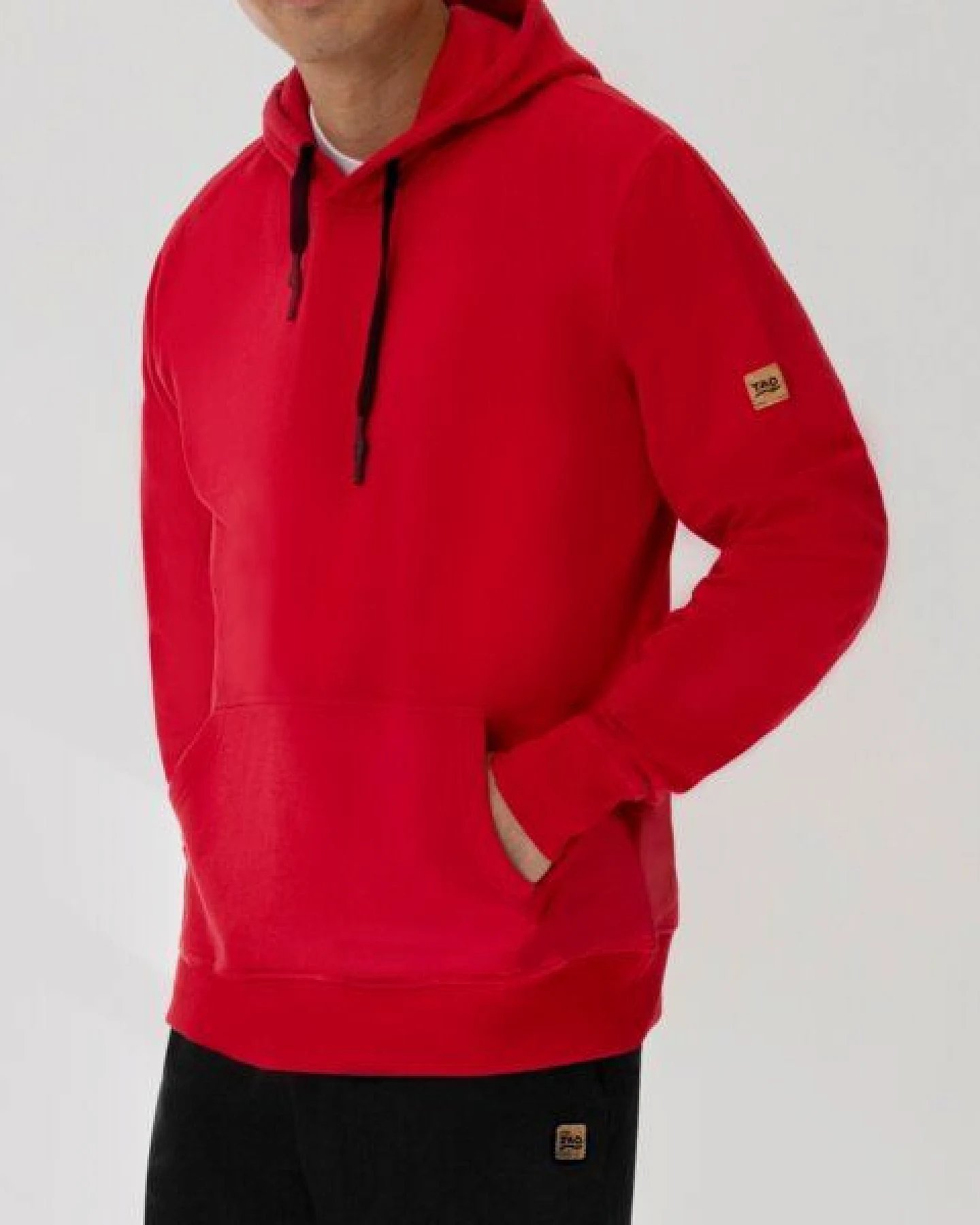 TAO Sportswear Kuscheliger Herren Hoodie Coolio mit Kapuze aus Bio-Baumwolle – Ansicht 2