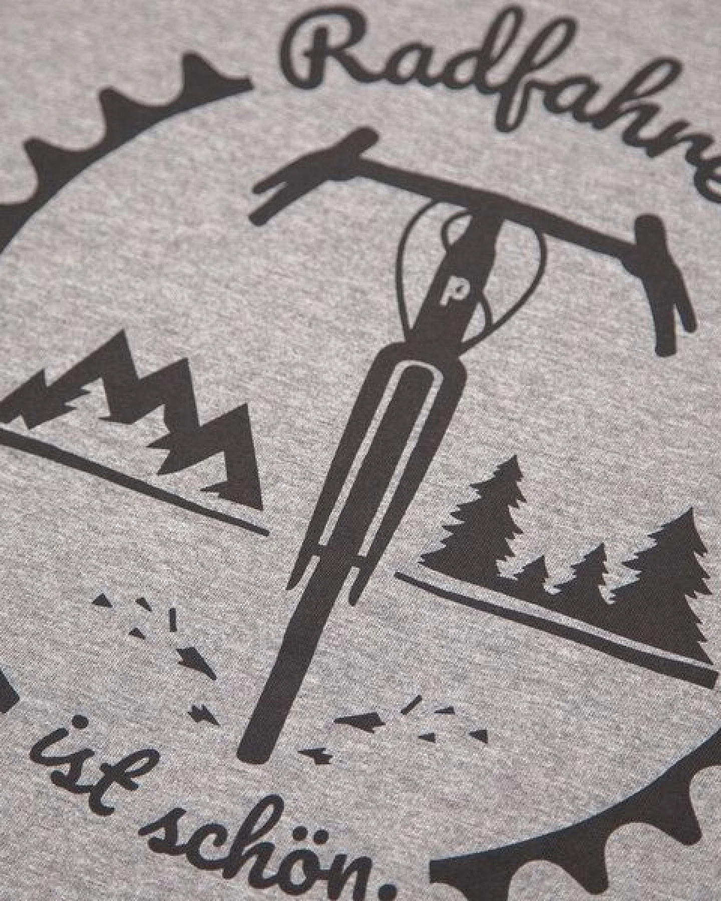 päfjes Radfahren ist schön - Gravel - Fair Wear Männer T-Shirt - Heather Grey – Ansicht 2