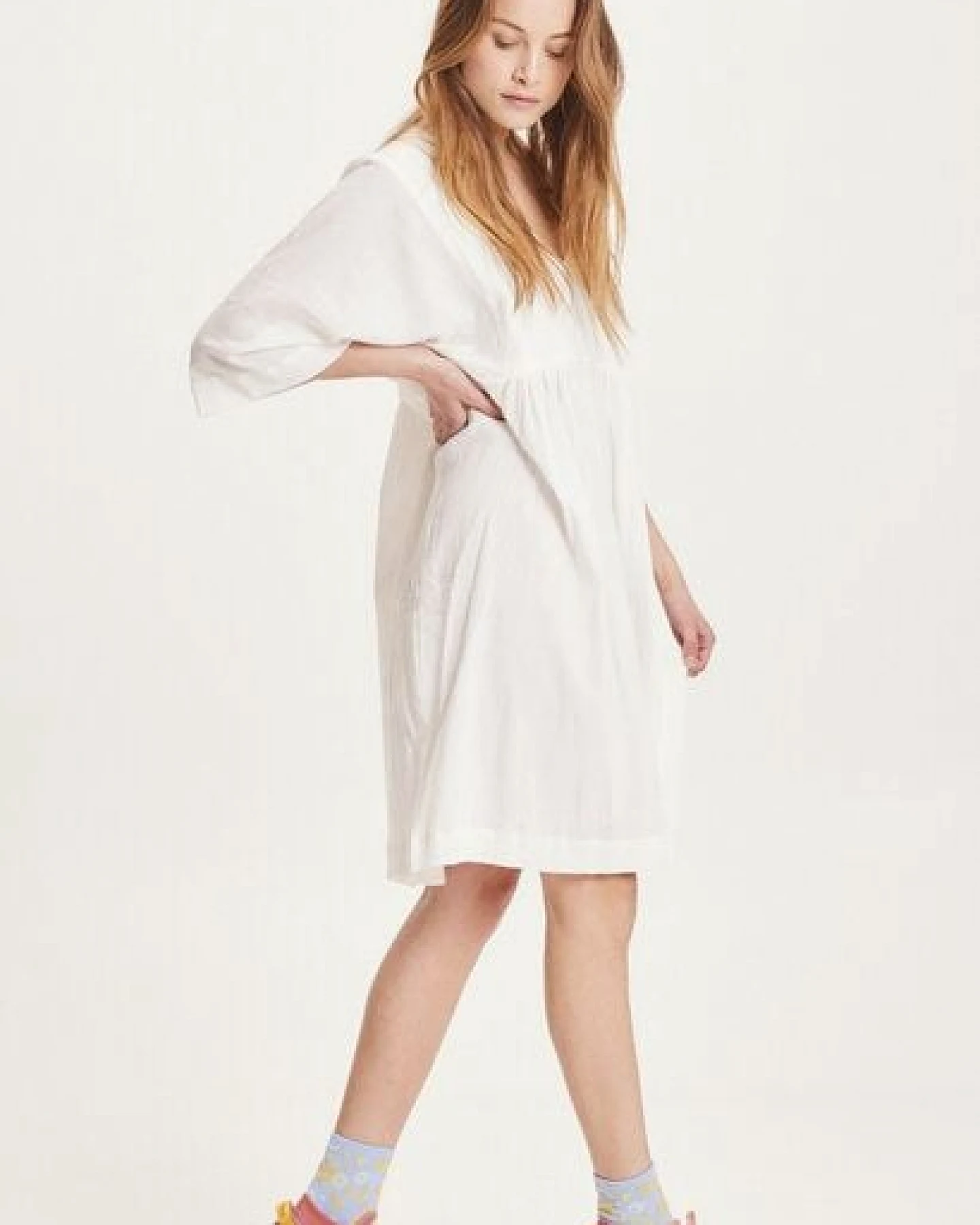 KnowledgeCotton Apparel Midi Kleid - HEATHER cotton crepe A-shape dress - aus Bio-Baumwolle – Ansicht 3