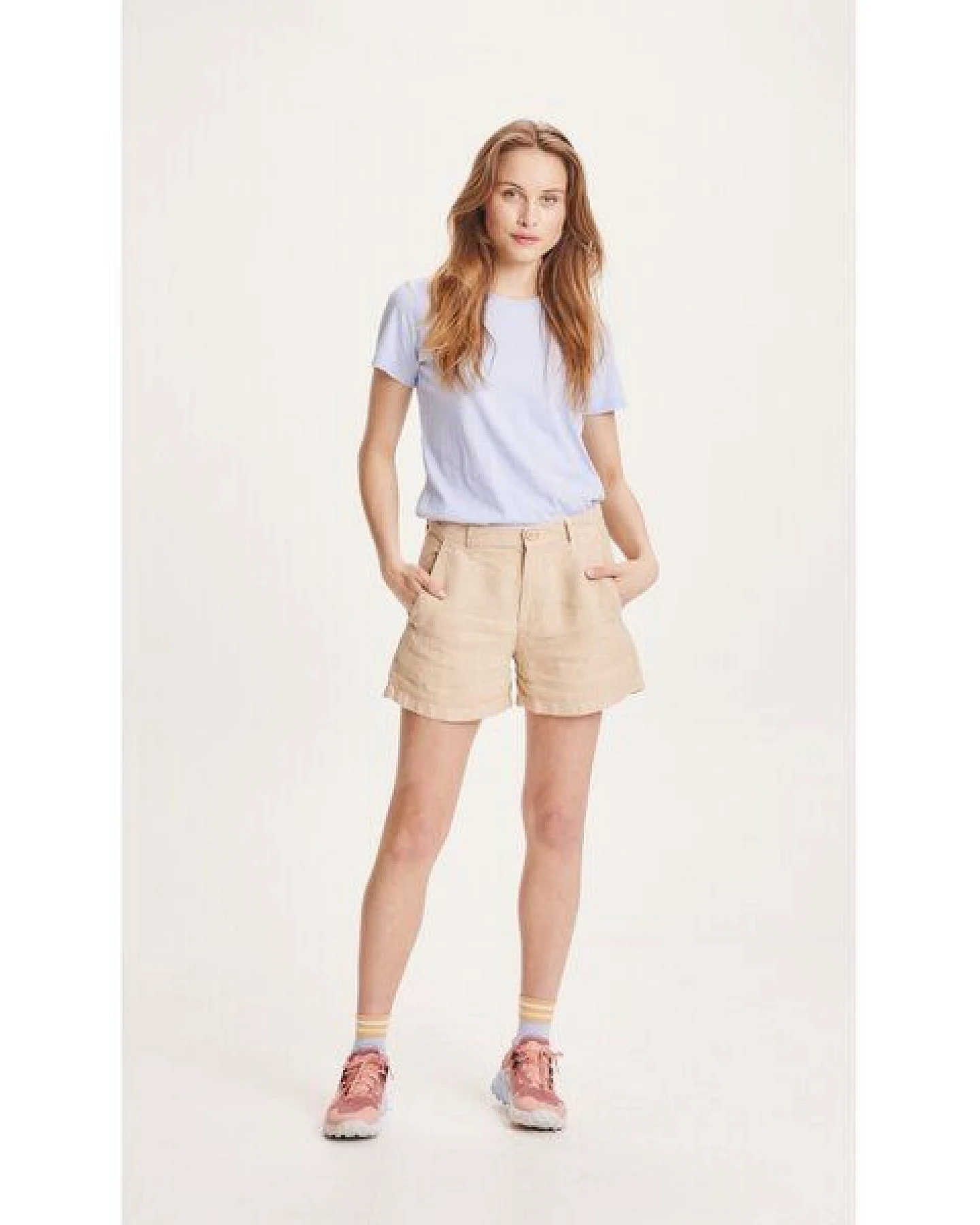 KnowledgeCotton Apparel Leinenshorts - SENNA loose shorts - aus Bio-Leinen – Ansicht 2