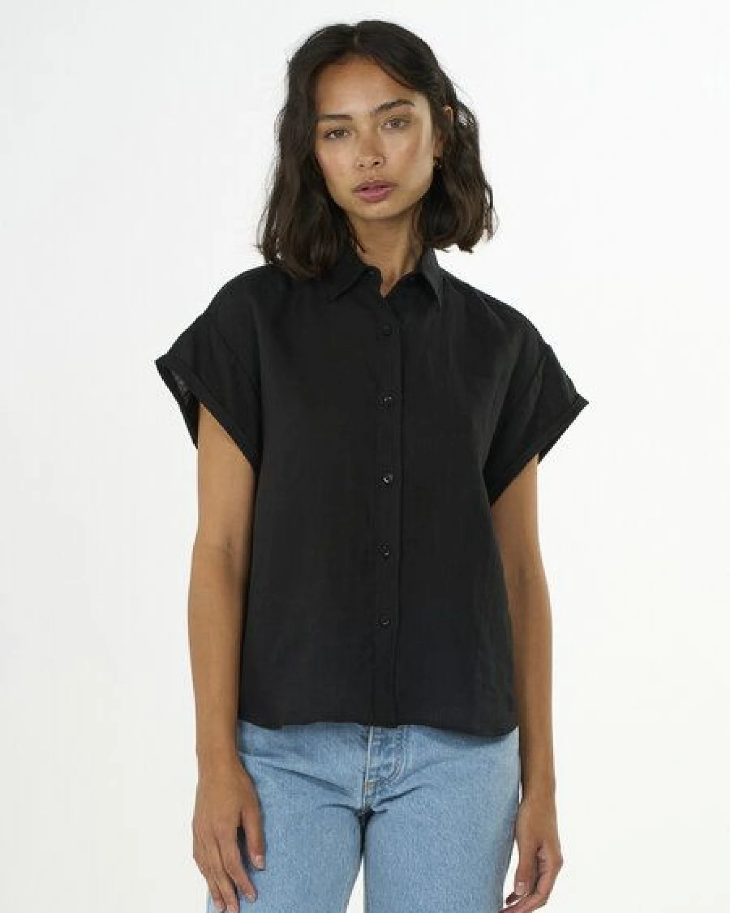 KnowledgeCotton Apparel Leinenbluse - ASTER fold up short sleeve linen shirt - aus Bio-Leinen – Ansicht 2