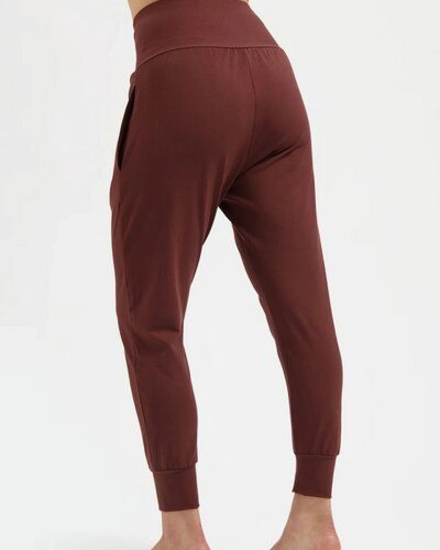 Urban Goddess Bhumi Loose Fit Yoga Hose – Ansicht 2