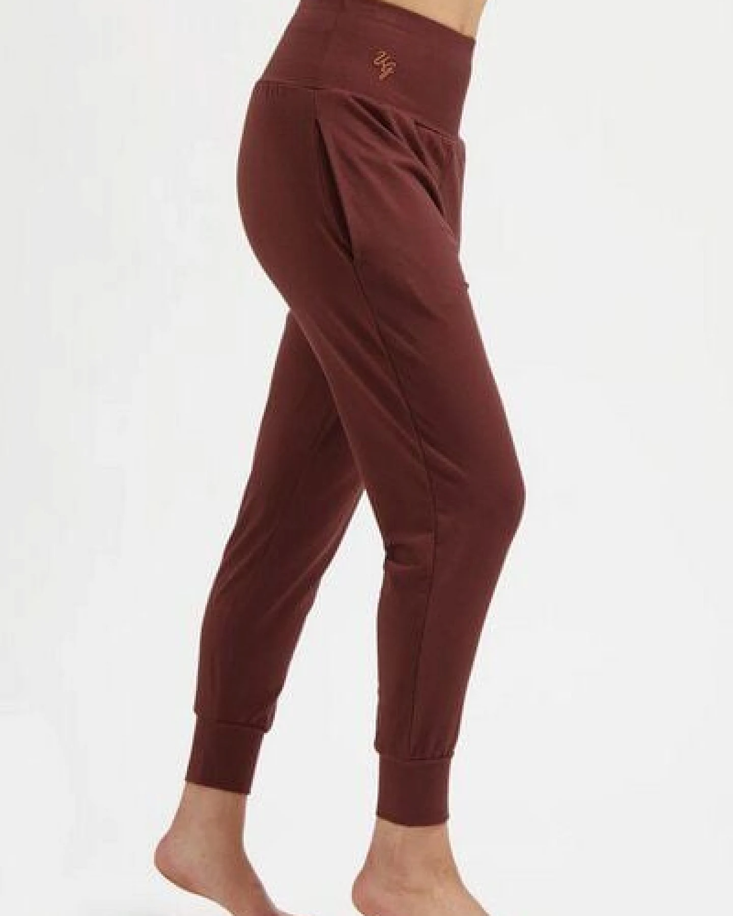 Urban Goddess Bhumi Loose Fit Yoga Hose – Ansicht 3