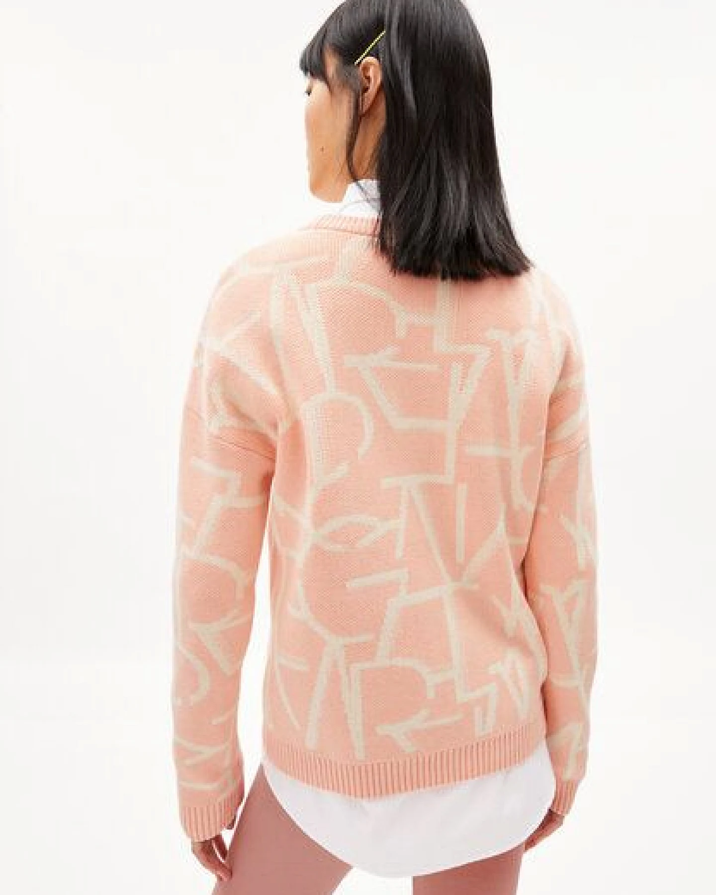 ARMEDANGELS OLESSYAA TYPO - Damen Pullover aus Bio-Baumwolle – Ansicht 2