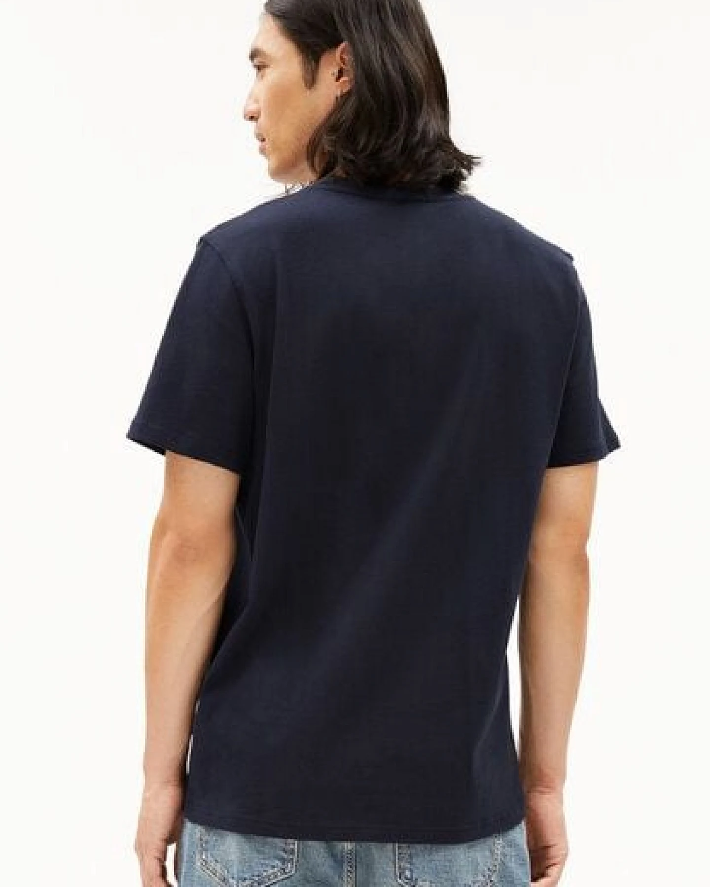 ARMEDANGELS MAARKOS Herren Heavyweight T-Shirt aus recyceltem Baumwoll Mix – Ansicht 2
