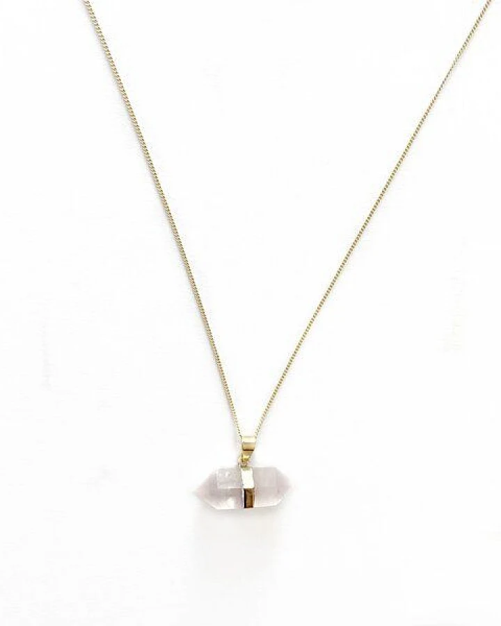 Crystal and Sage Rosenquarz Diamond Halskette