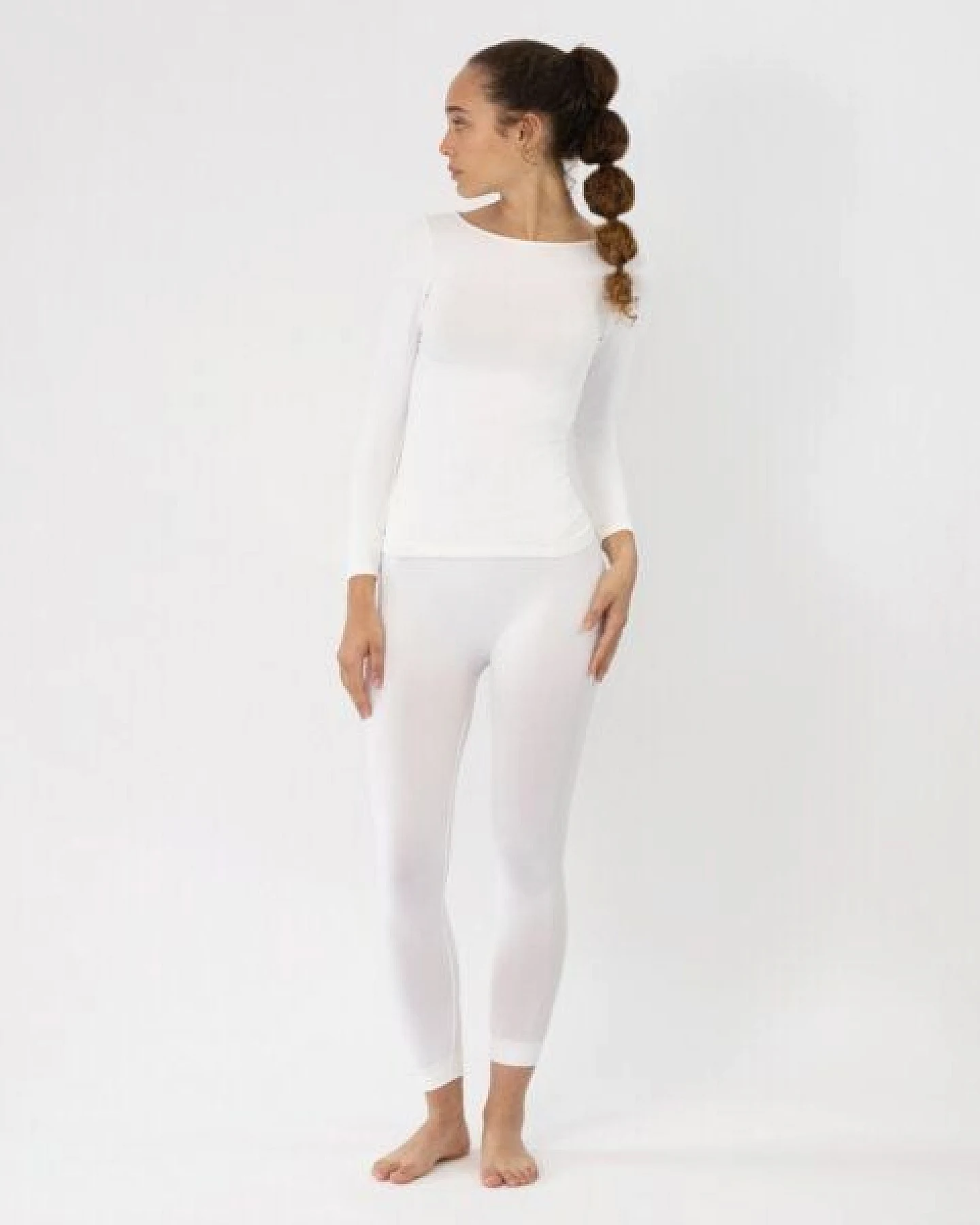 TAO Sportswear Schnelltrocknendes & nahtloses Damen Funktionsunterhemd – Ansicht 4