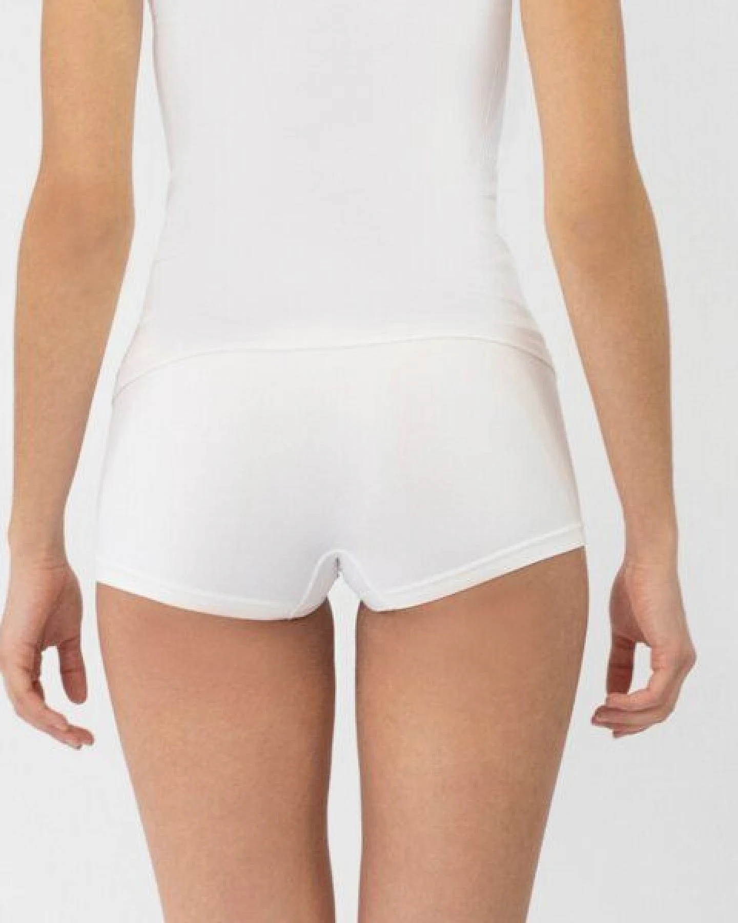 TAO Sportswear Schnelltrocknende & nahtlose Damen Funktionsboxer – Ansicht 4