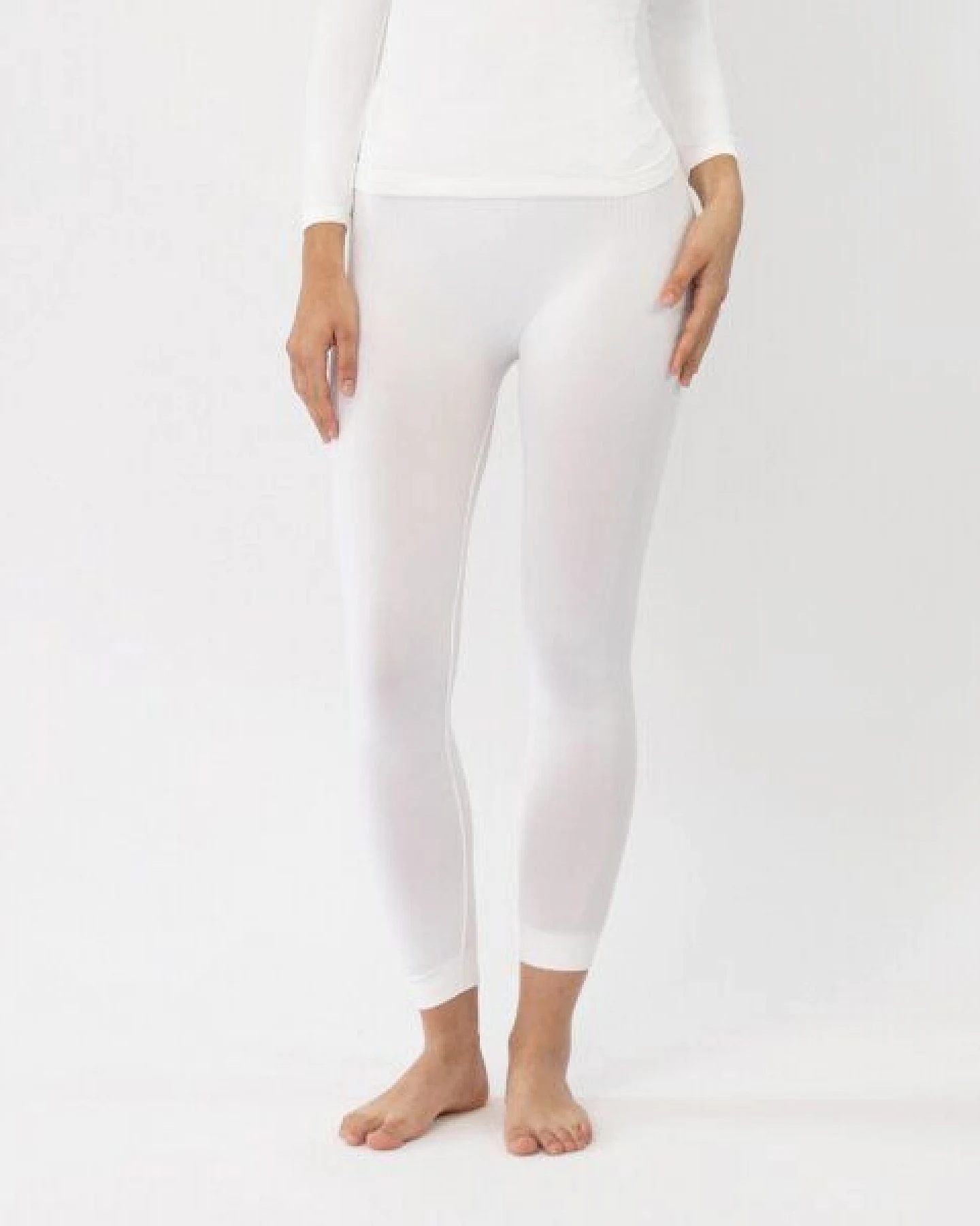 TAO Sportswear Schnelltrocknende & nahtlose Damen Funktionstight – Ansicht 2