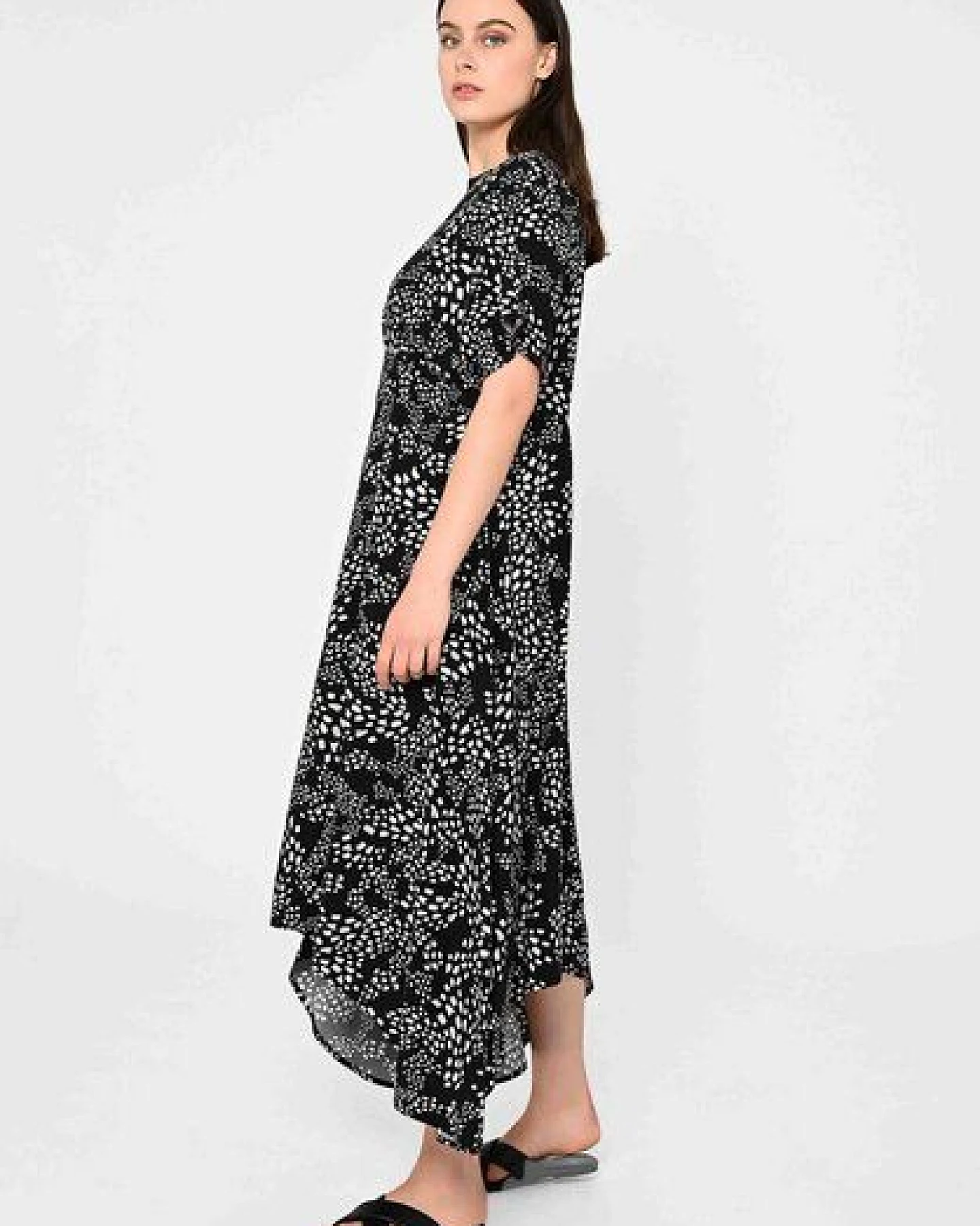 Lovjoi Dress ODON aus LENZING ECOVERO Viskose – Ansicht 3
