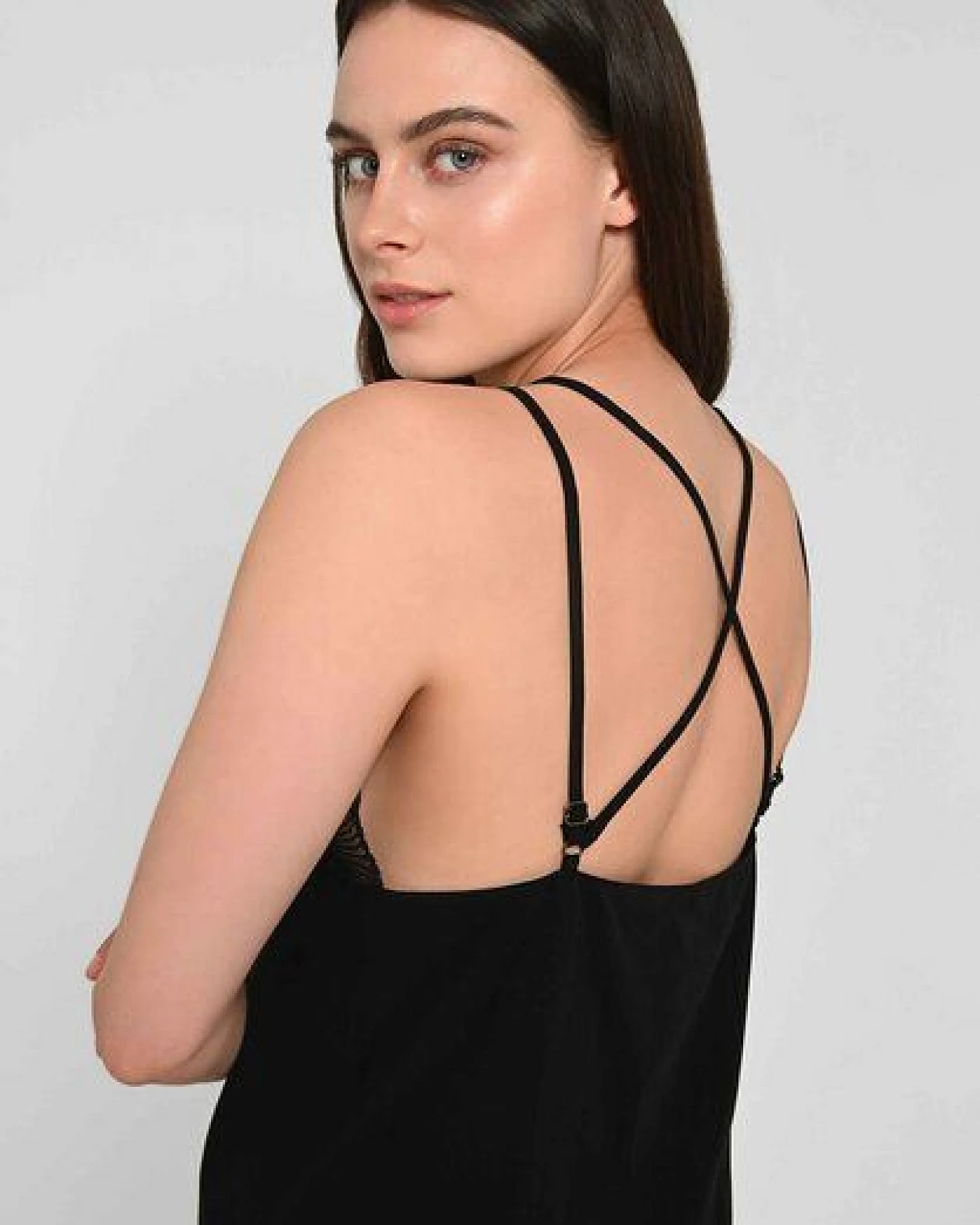 Lovjoi Dress PACAJA mit luxuriöser Spitze und Crossbackdetail – Ansicht 3