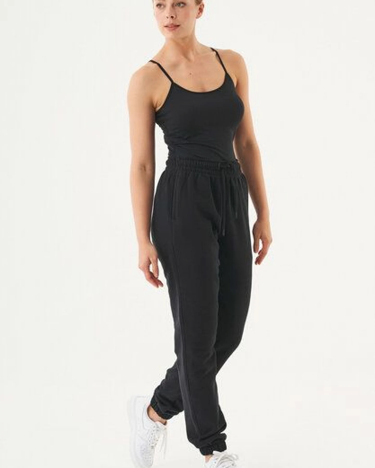 ORGANICATION ESSENTIALS-ALINA - Singlet Top aus supersoftem TENCEL Modal-Mix – Ansicht 2