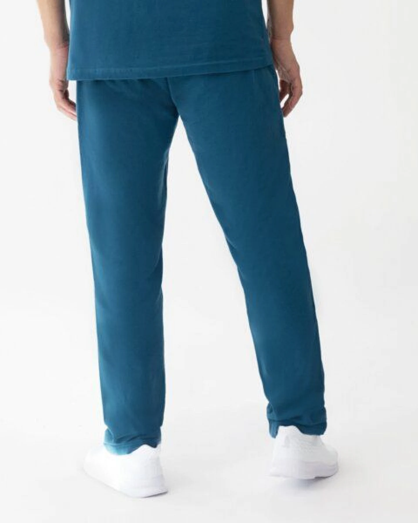 TAO Sportswear Bequeme Herren Jogginghose HANSI aus Bio-Baumwolle – Ansicht 2