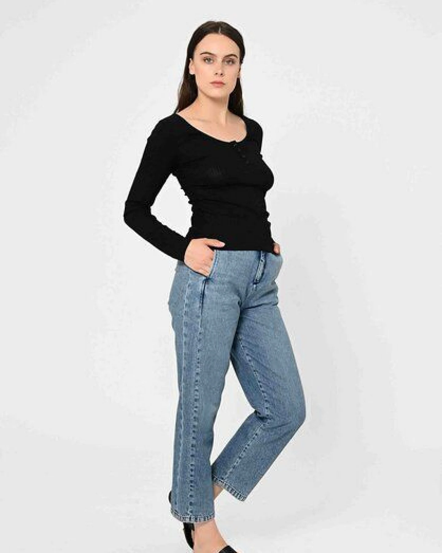 Lovjoi Longsleeve ARACEA figurbetontes Longlseeveshirt – Ansicht 2