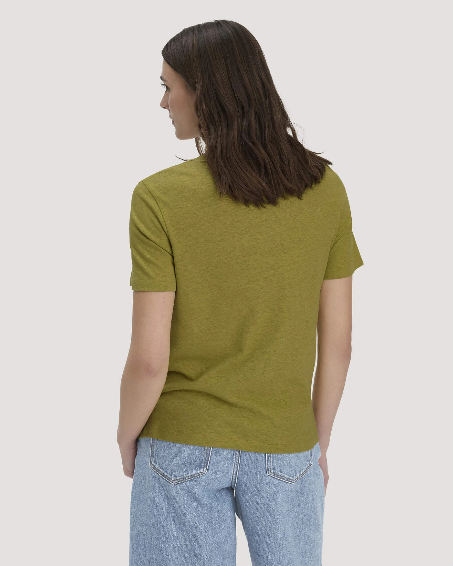 hessnatur Damen T-Shirt Relaxed aus Leinen und Bio-Baumwolle - grün - Größe 36 – Ansicht 3