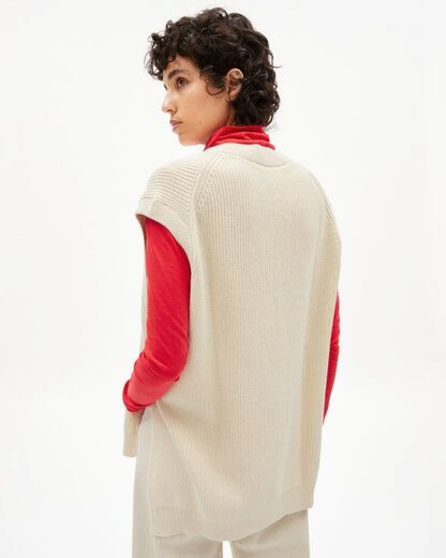 ARMEDANGELS VARNAA SOFT - Damen Pullunder aus Bio-Baumwolle – Ansicht 2