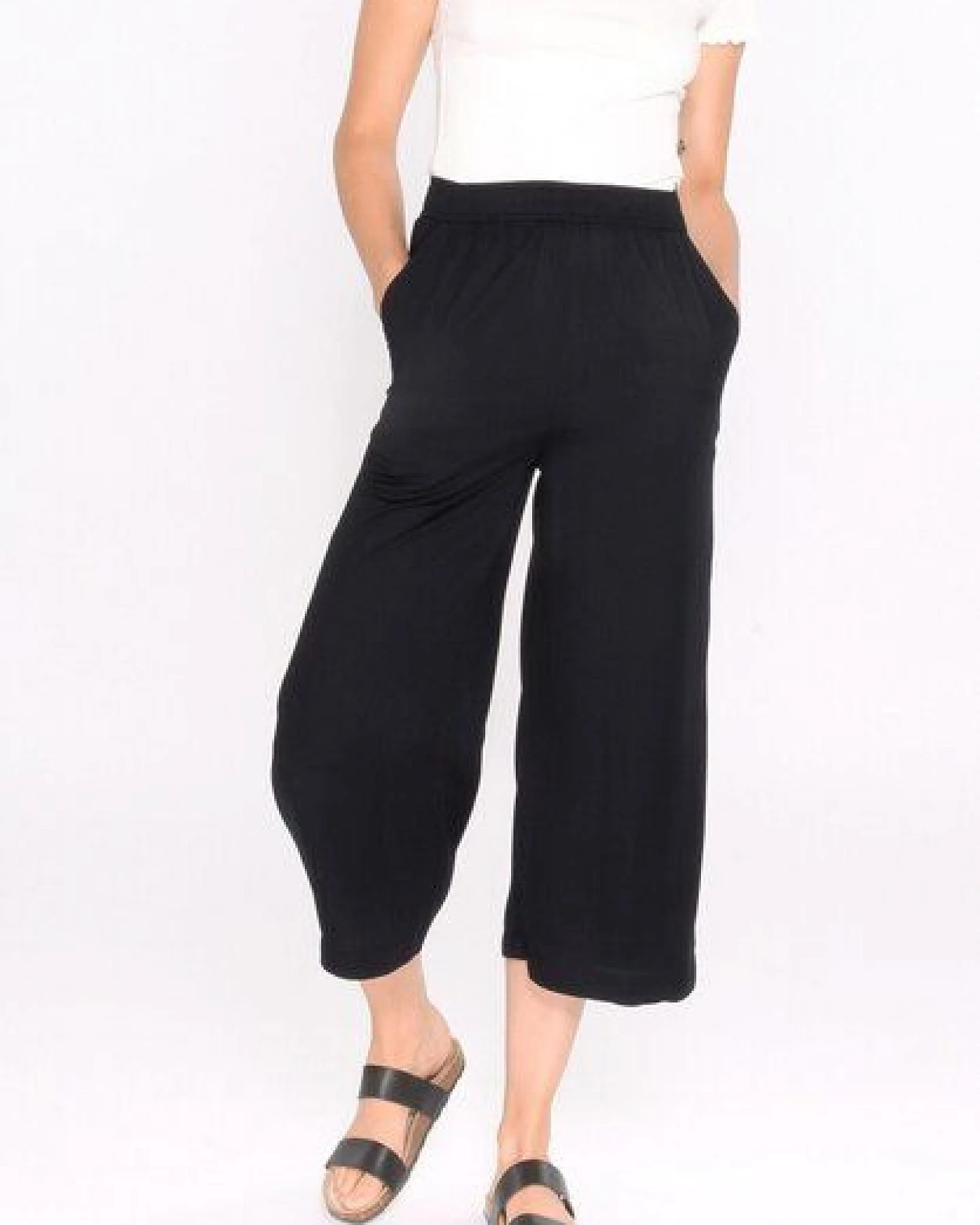 ThokkThokk Damen Wide Leg Hose TT94 aus LENZING ECOVERO Viskose – Ansicht 4