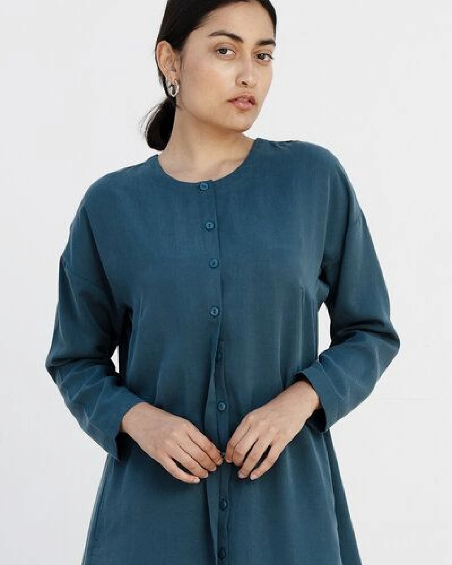 Studio Hertzberg OVERSIZE HEMDBLUSENKLEID "FII-NE" AUS TENCEL – Ansicht 3