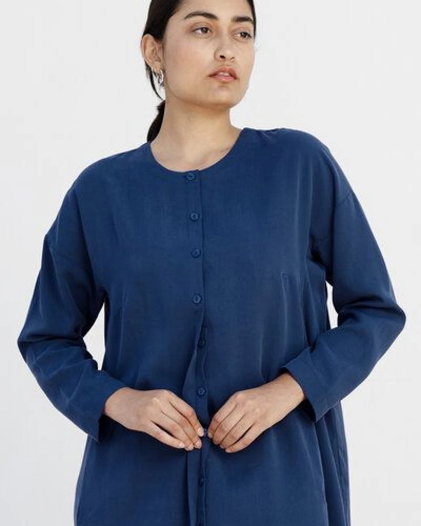 Studio Hertzberg OVERSIZE HEMDBLUSENKLEID "FII-NE" AUS TENCEL – Ansicht 3