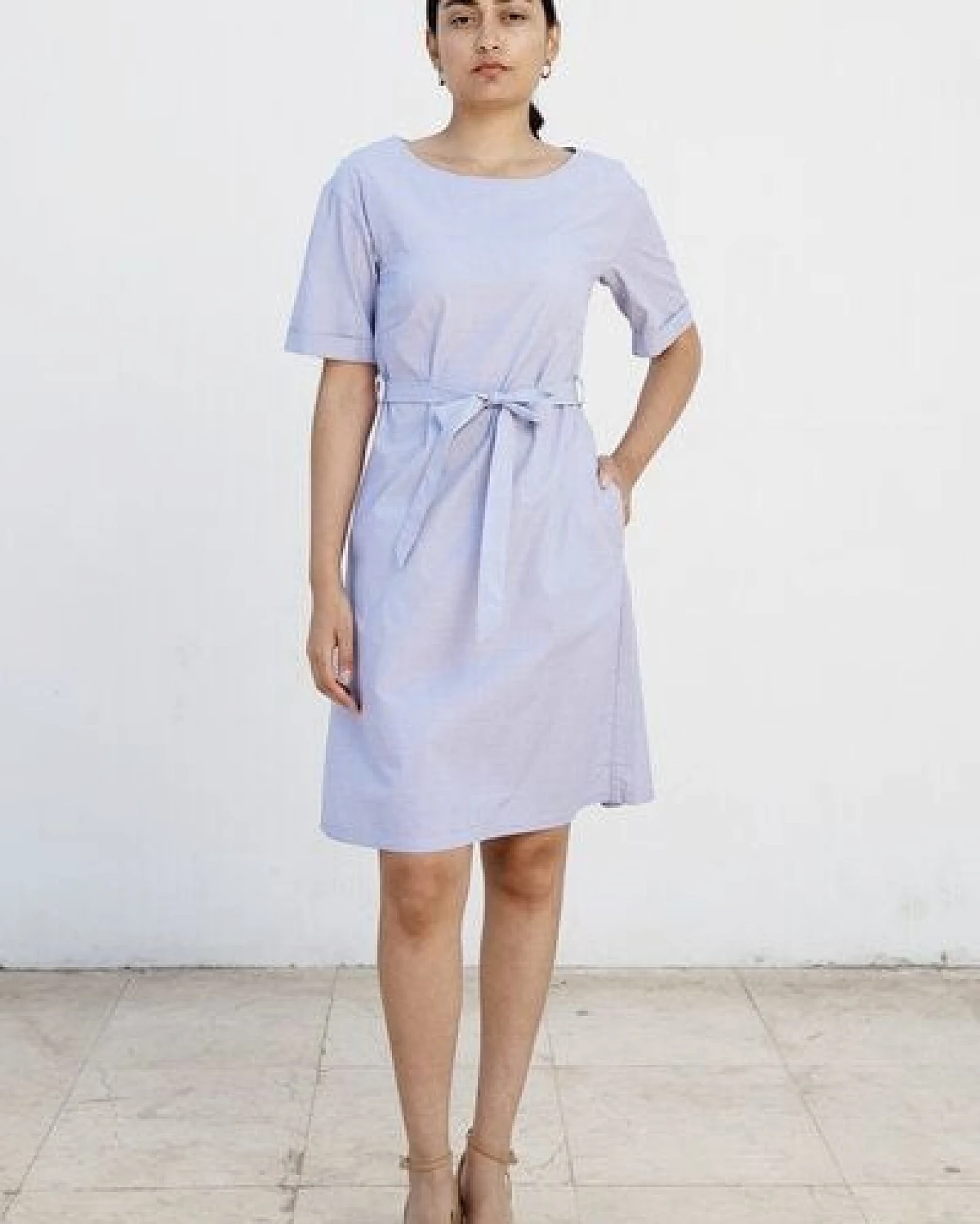 Studio Hertzberg Knielanges Sommerkleid mit Ärmeln ED-DAA aus 100% Bio Baumwolle – Ansicht 2