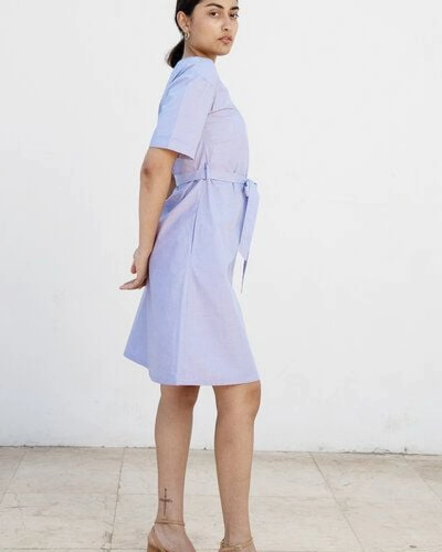 Studio Hertzberg Knielanges Sommerkleid mit Ärmeln ED-DAA aus 100% Bio Baumwolle – Ansicht 3