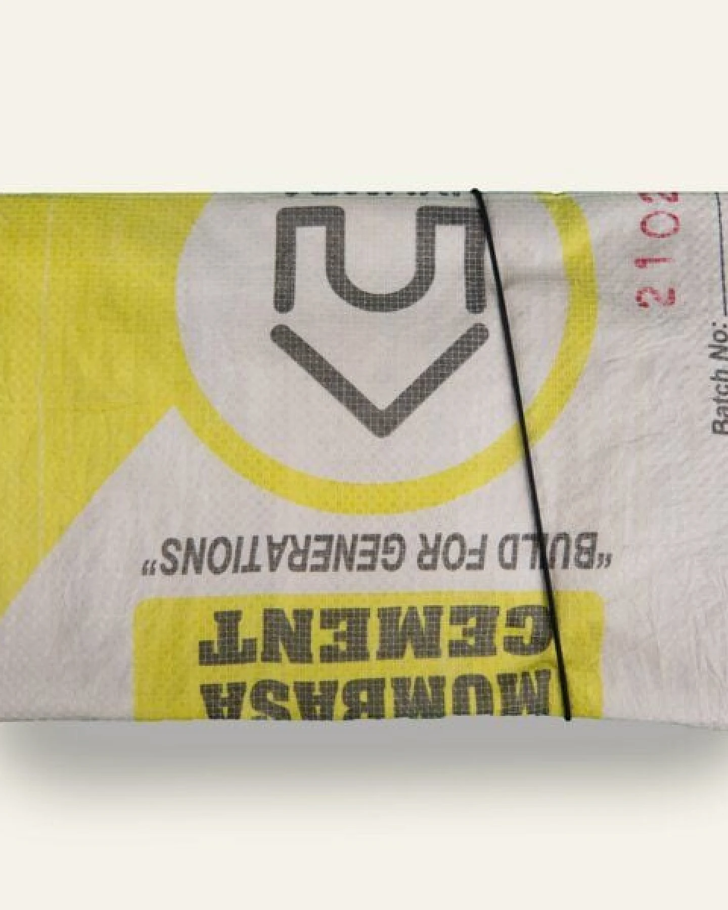 Nyuzi Blackwhite Upcycling Laptophülle 13/15 Zoll aus altem Zementsack – Ansicht 4