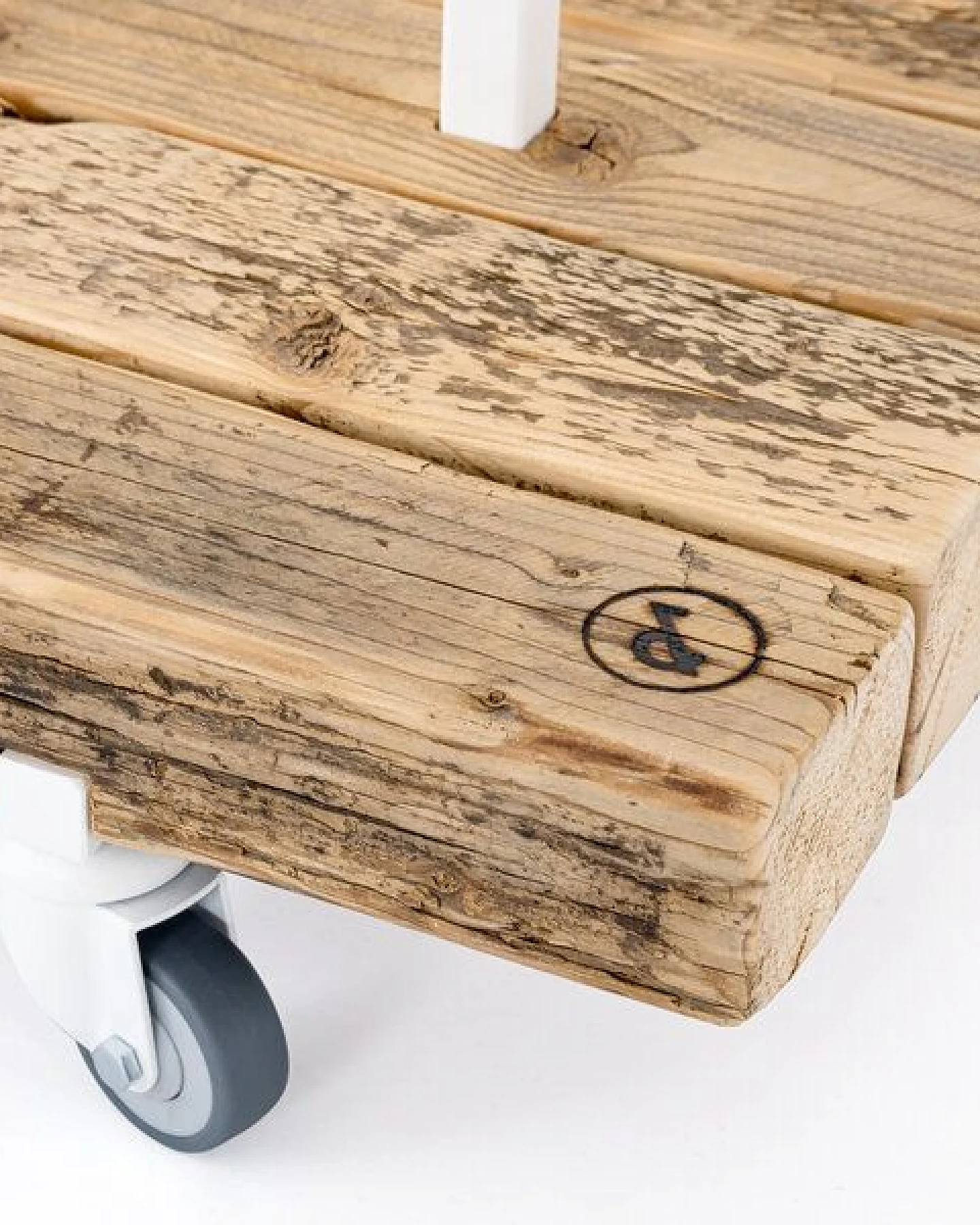 weld & co Kleiderstange Altholz 01 – Ansicht 3