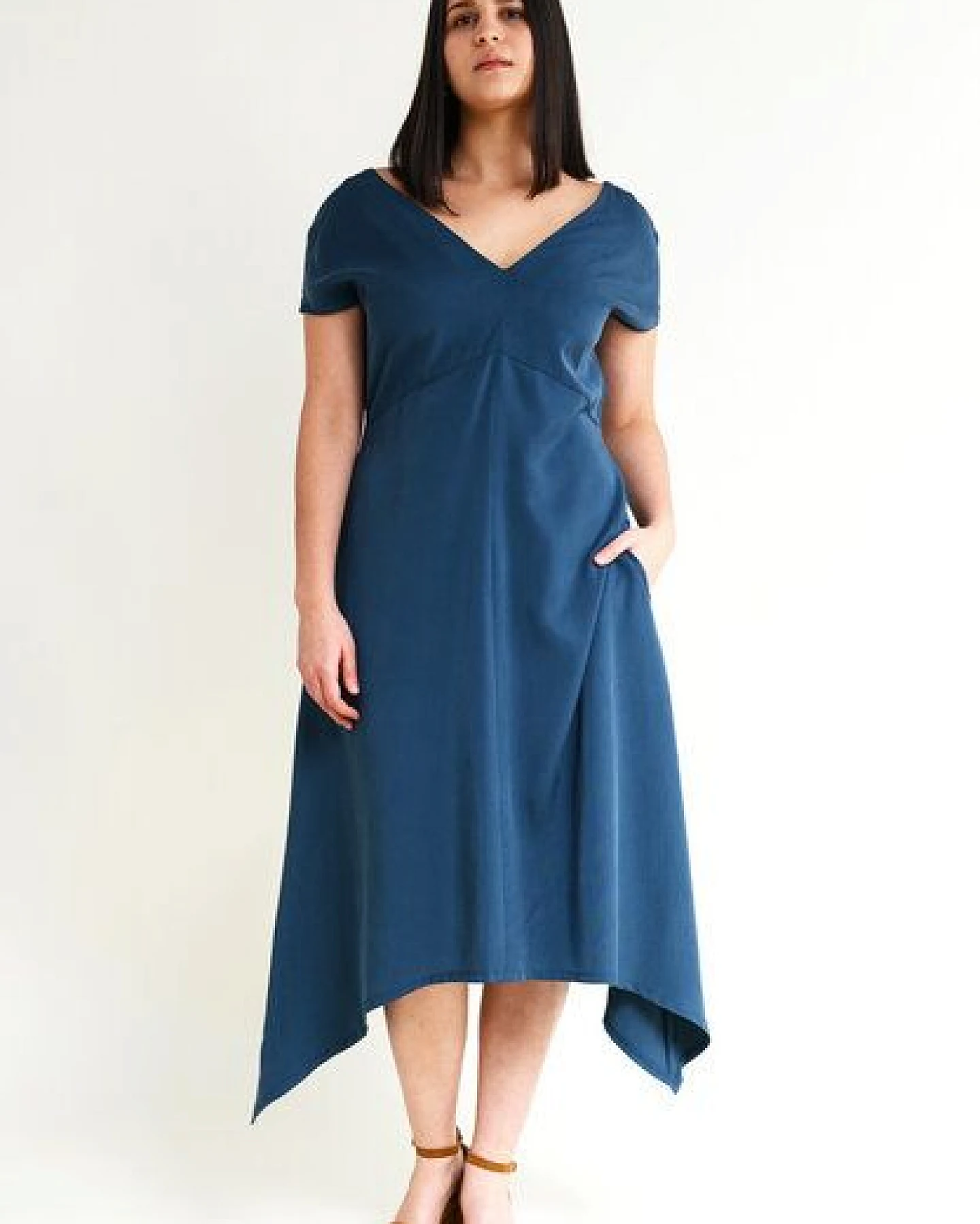 Studio Hertzberg Elegantes KII-RAA Sommerkleid aus Tencel – Ansicht 3