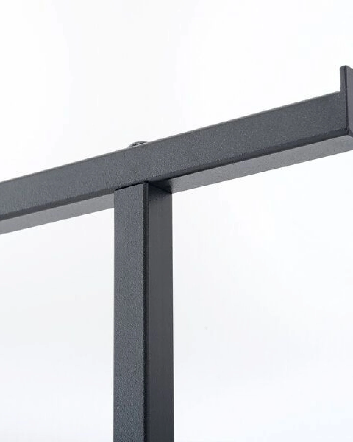 weld & co Kleiderstange Nussbaum 01 – Ansicht 3