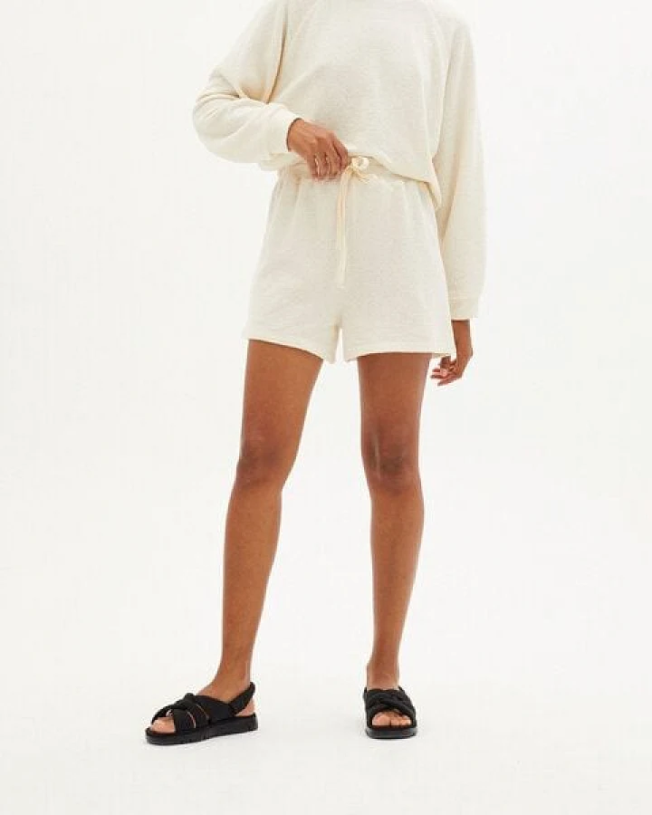 thinking mu Shorts - Trash Sue - aus recyceltem Polyester & Baumwolle