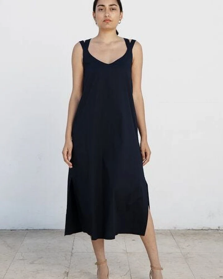 Studio Hertzberg DUNKELBLAUES MAXIKLEID "O-TERRE" AUS BIO BAUMWOLLE