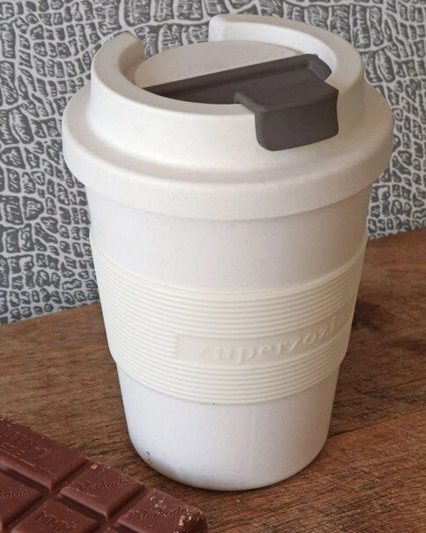 Zuperzozial Coffee to-go Becher aus nachwachsenden Rohstoffen – Ansicht 2