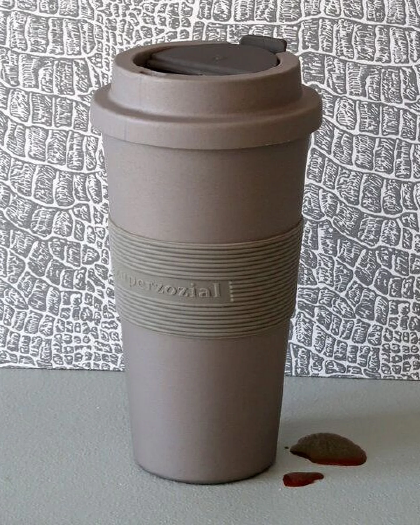 Zuperzozial Coffee to-go Becher aus nachwachsenden Rohstoffen – Ansicht 2
