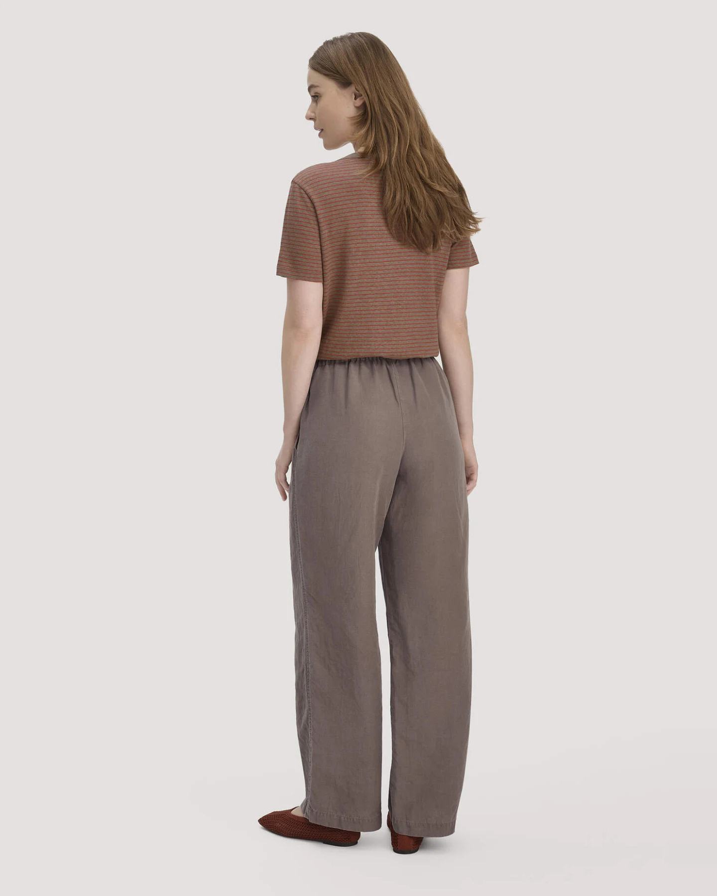 hessnatur Damen Hose Wide Leg aus TENCEL™ Lyocell mit Leinen - braun - Größe 44 – Ansicht 2