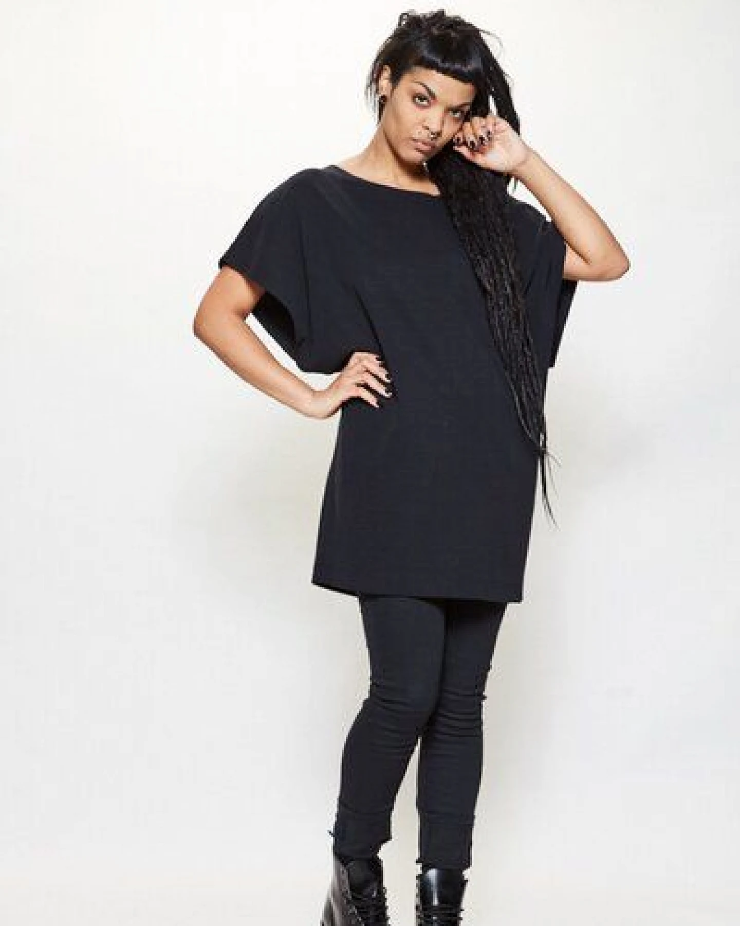 LUMEN organic Longshirt JERSEY schwarz – Ansicht 2