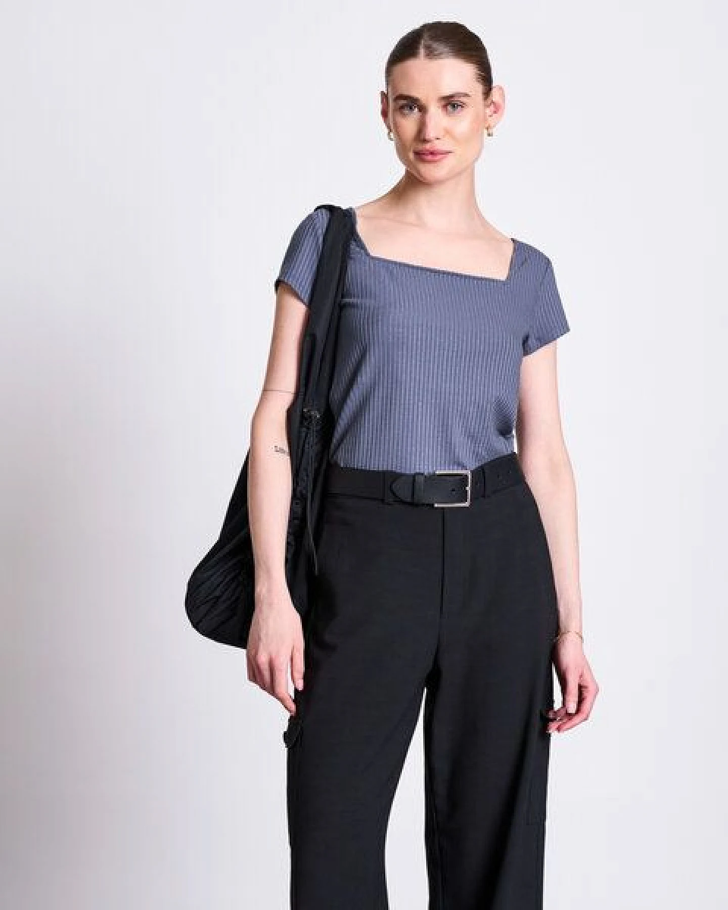 JAN N JUNE T-Shirt ARIMA gerippt aus Lyocell (Tencel®) – Ansicht 2