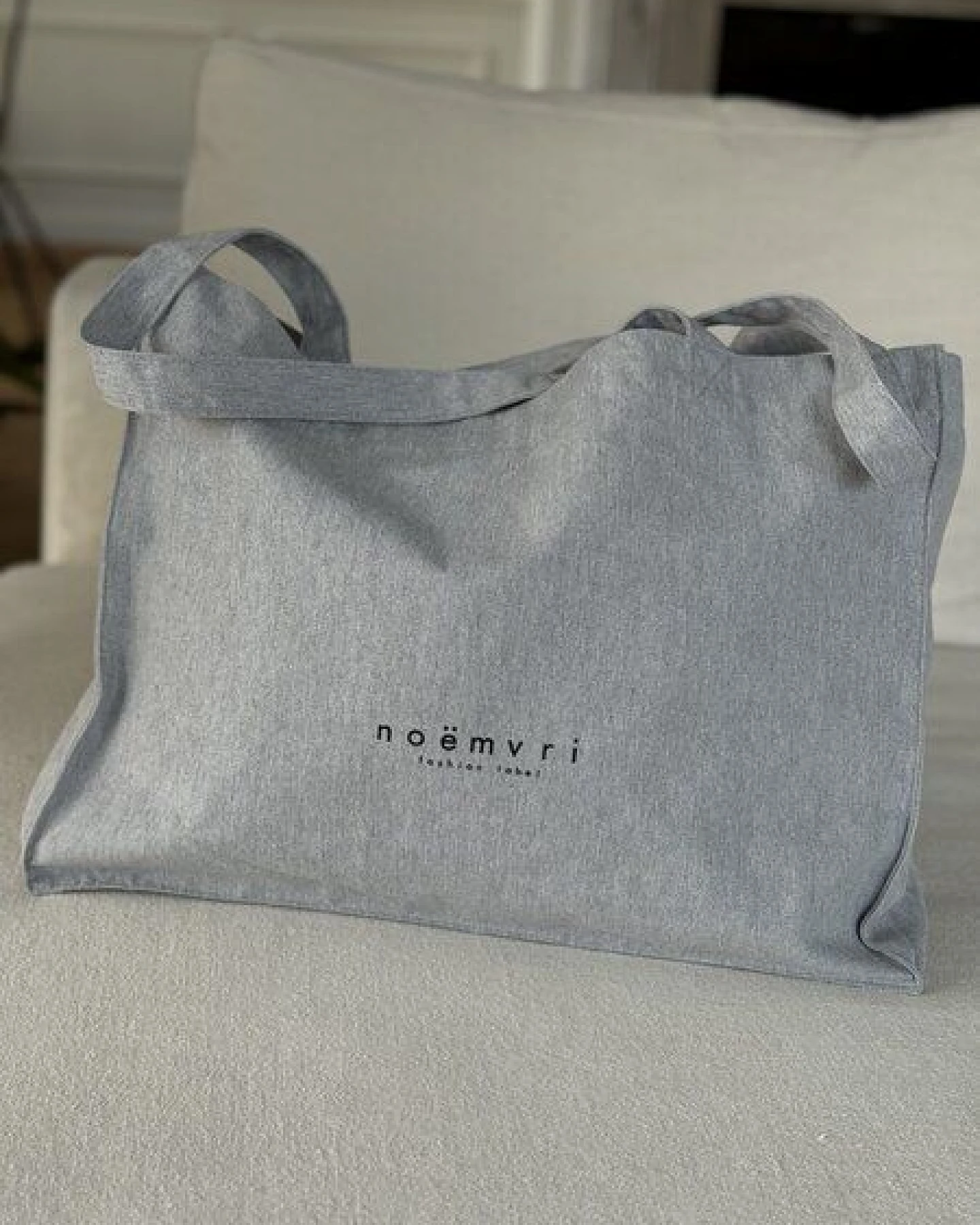 noemvri fashion label Logo Tote Bag / Shopper – Ansicht 2