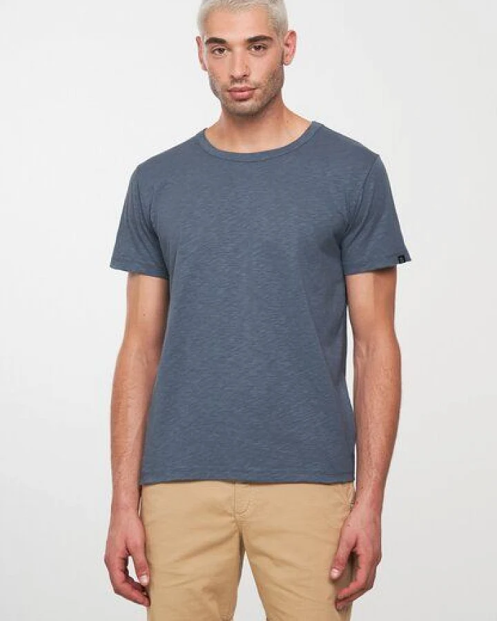 Dove Blue (Blau)