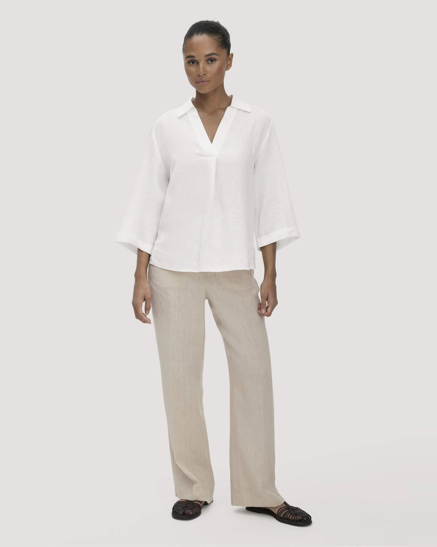 hessnatur Damen Bluse Relaxed aus Leinen - weiß - Größe 34 – Ansicht 2