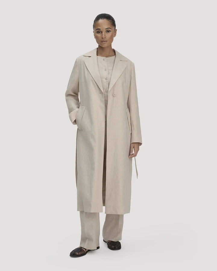 hessnatur Damen Mantel Regular aus Leinen - beige - Größe 34