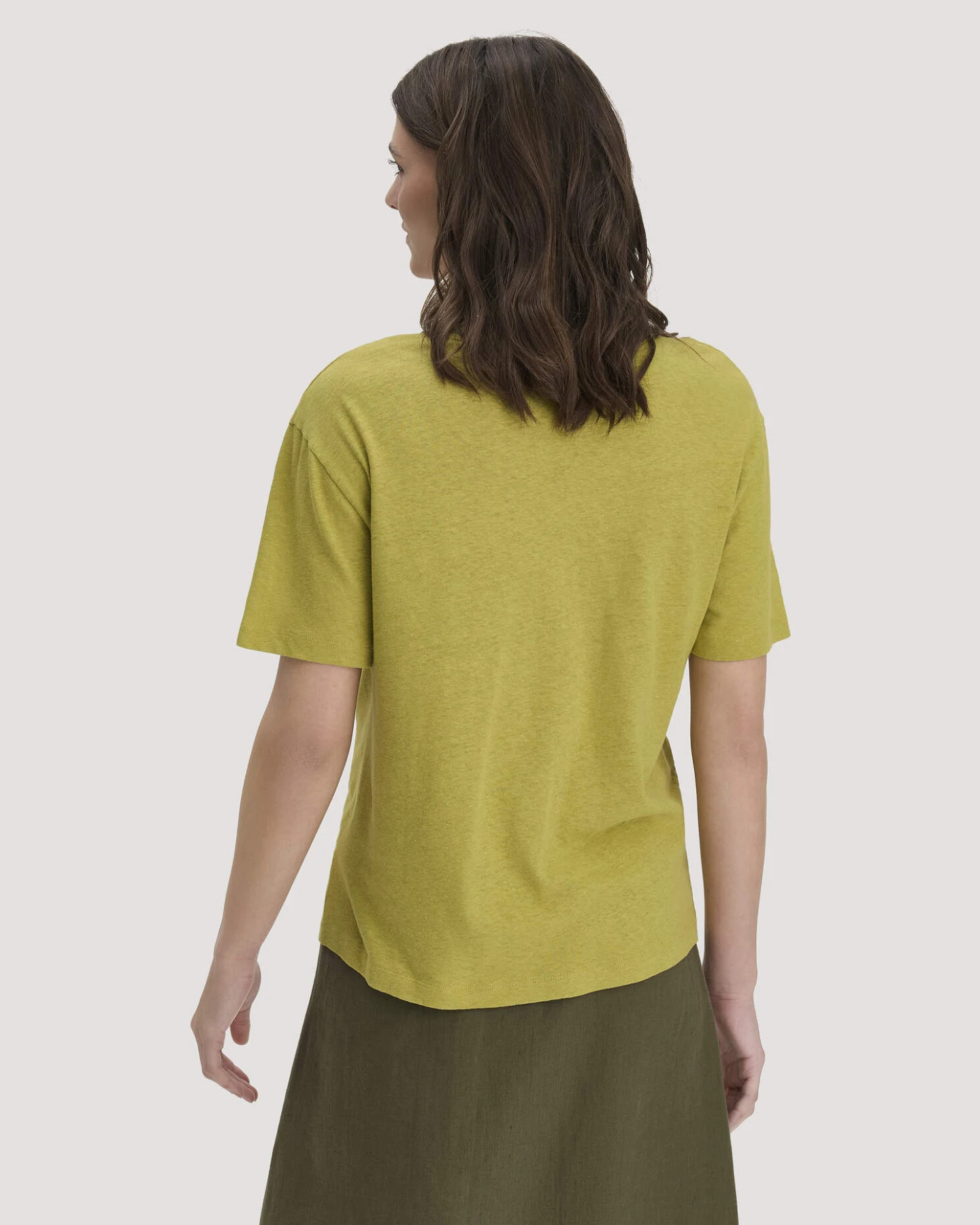 hessnatur Damen T-Shirt Oversize aus Leinen und Bio-Baumwolle - grün - Größe S – Ansicht 3