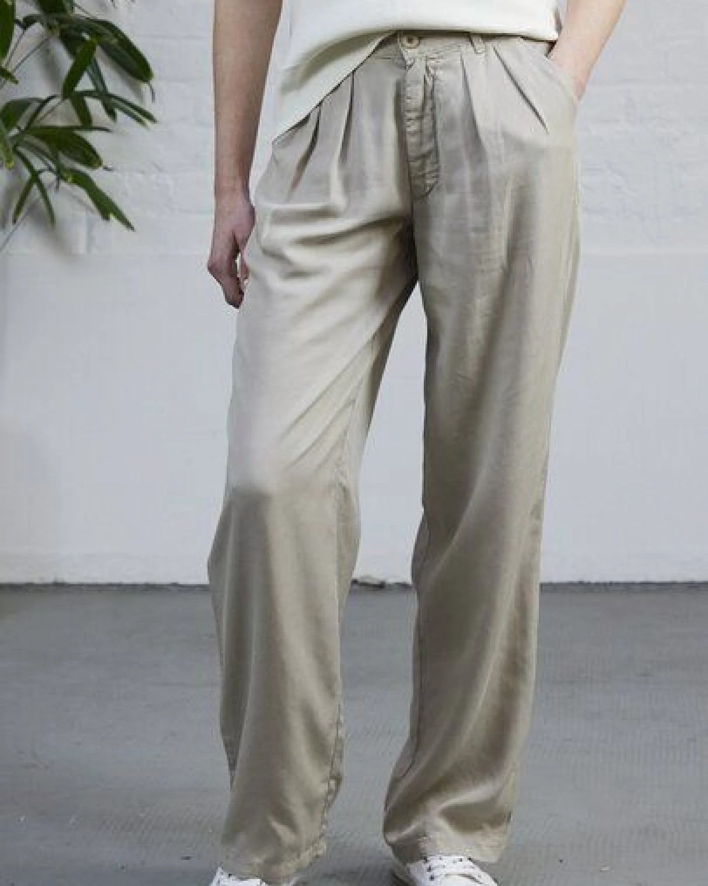 Wunderwerk Damenhose aus 100% Lyocell (TENCEL) "Colette twill" – Ansicht 3