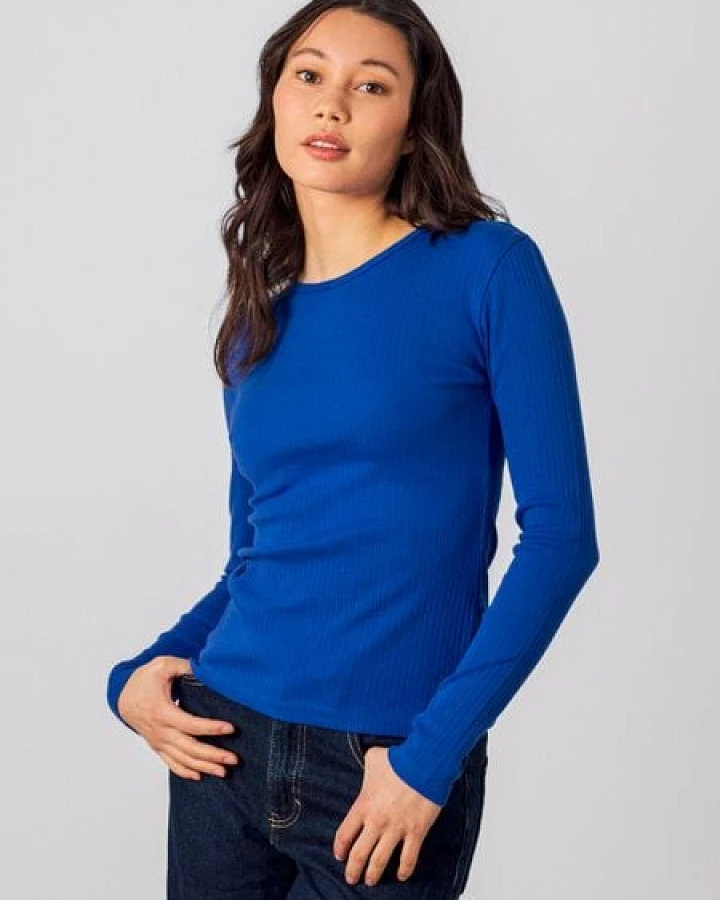 Blau