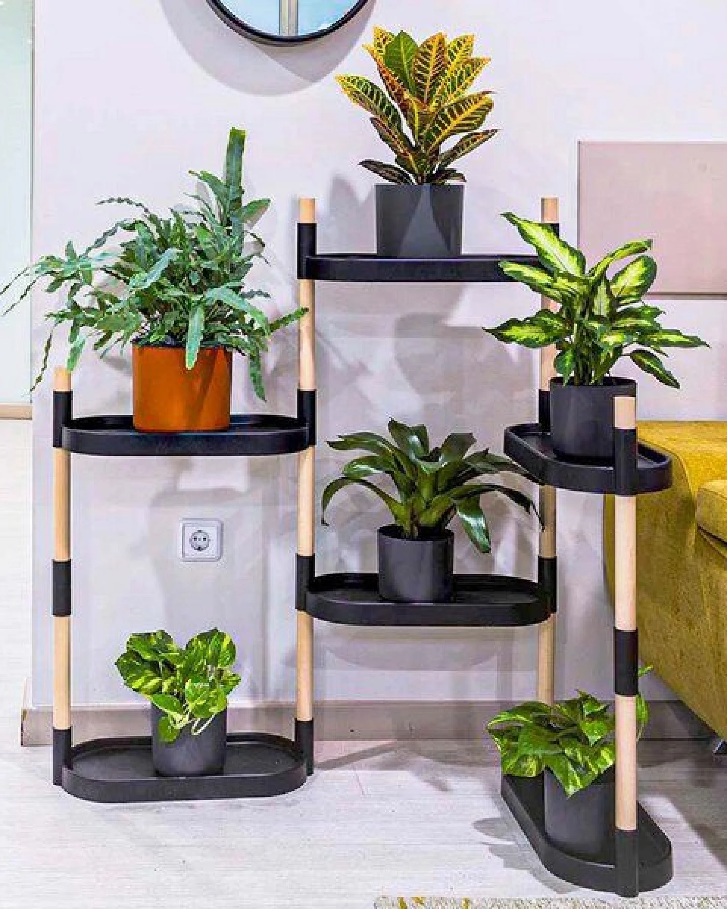 CitySens Blumenregal mit 6 Ablagen und luftreinigenden Pflanzen. – Ansicht 4