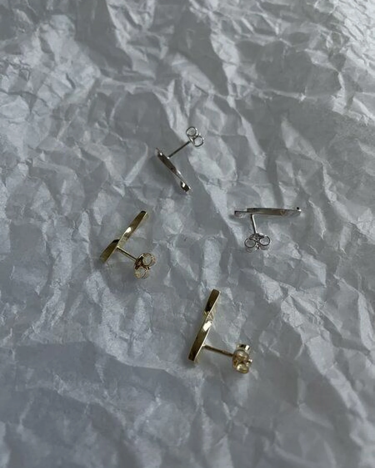 noemvri fashion label twisted Ohrstecker Hugo – Ansicht 4