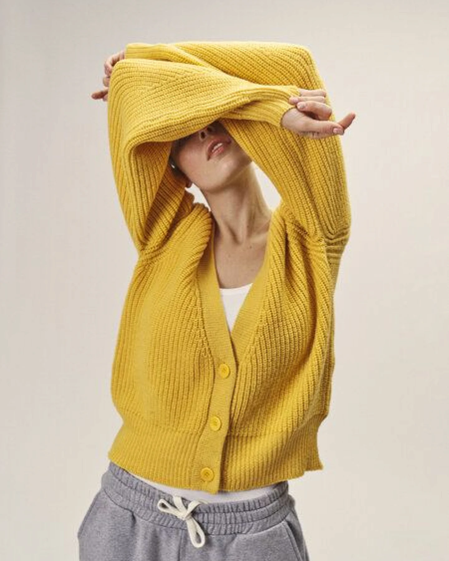 WOTE Strick Cardigan aus nachhaltiger Merino Wolle – Ansicht 3