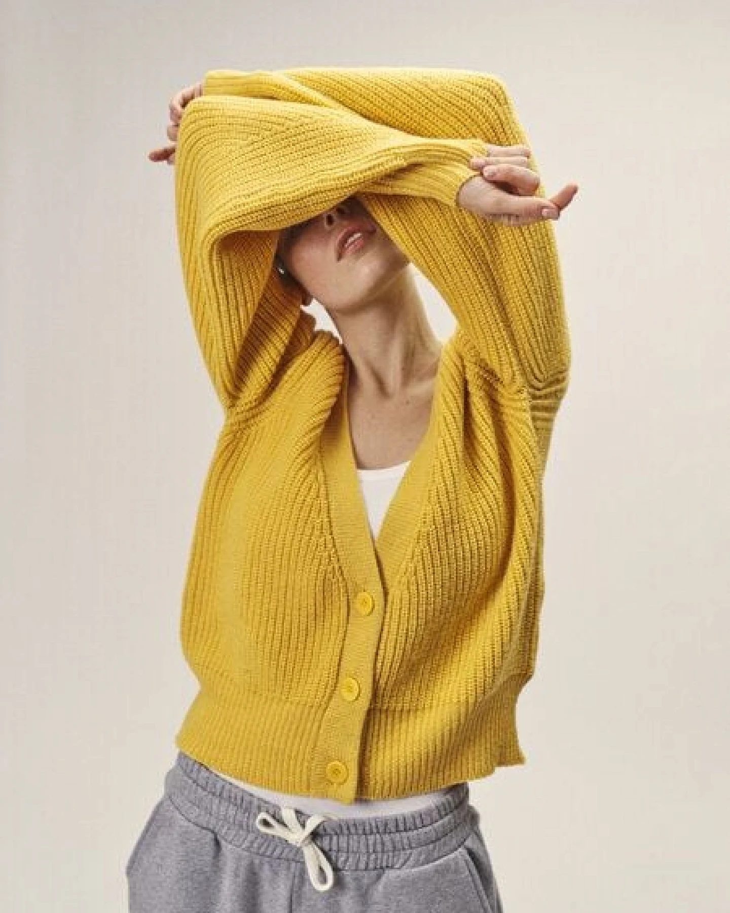 WOTE Strick Cardigan aus nachhaltiger Merino Wolle – Ansicht 3